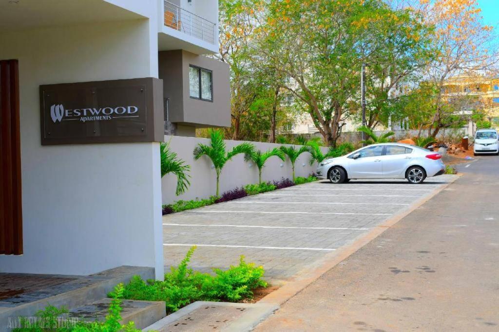 Modern And Cosy Condo: Westwood Apartments Flic-en-Flacq Eksteriør billede
