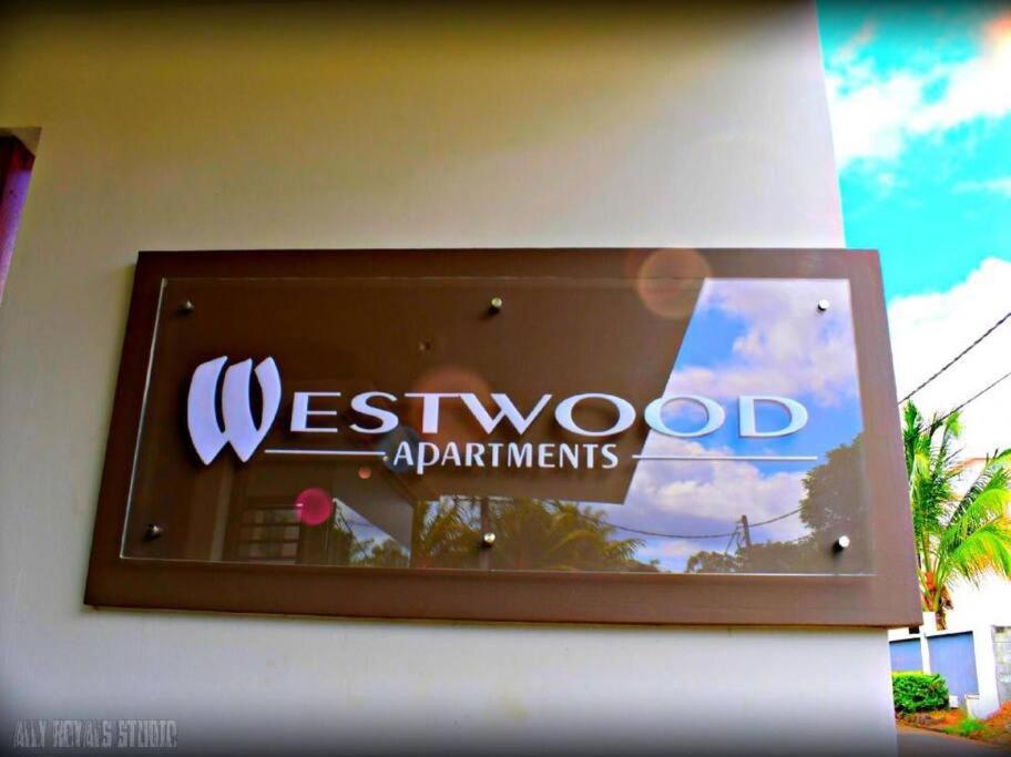 Modern And Cosy Condo: Westwood Apartments Flic-en-Flacq Eksteriør billede