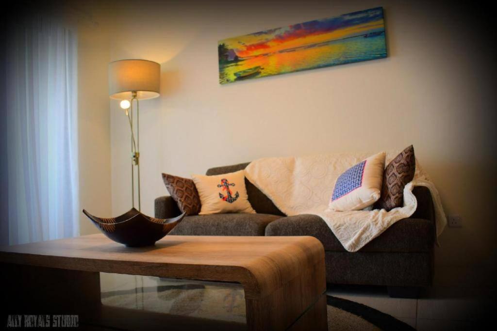 Modern And Cosy Condo: Westwood Apartments Flic-en-Flacq Eksteriør billede